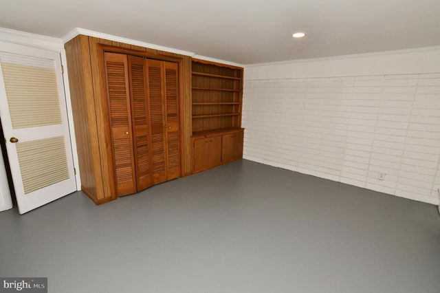 437 BEECHCROFT RD, Winchester, VA 22601