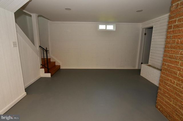 437 BEECHCROFT RD, Winchester, VA 22601