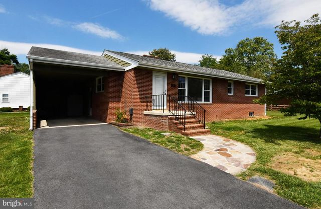 437 BEECHCROFT RD, Winchester, VA 22601