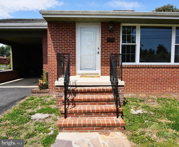 437 BEECHCROFT RD, Winchester, VA 22601