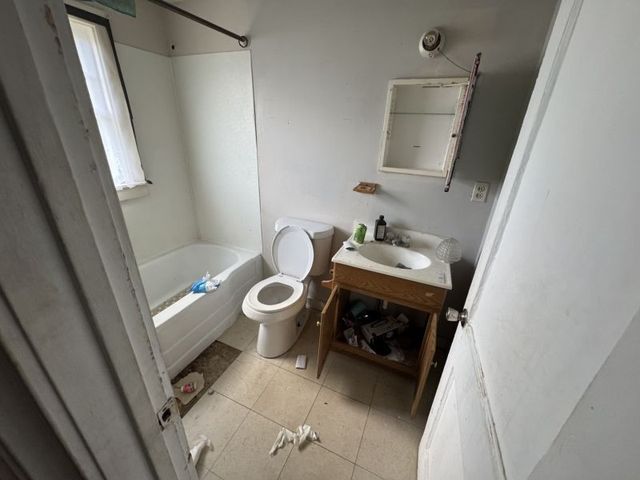 141 Pine Street, Lockport City, NY 14094