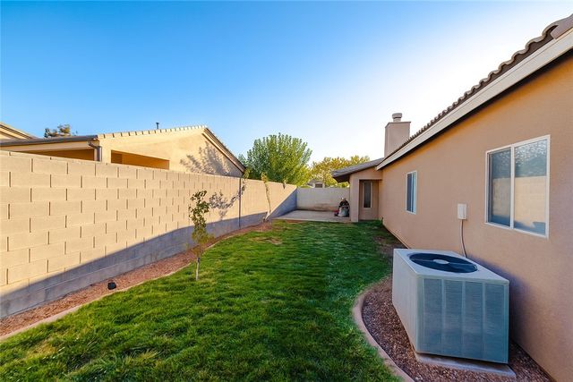 2063 Rex Allen Drive, Kingman, AZ 86409