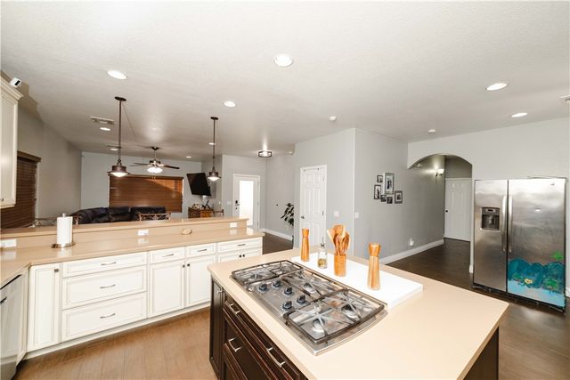 2063 Rex Allen Drive, Kingman, AZ 86409