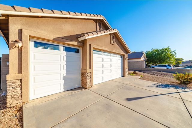 2063 Rex Allen Drive, Kingman, AZ 86409