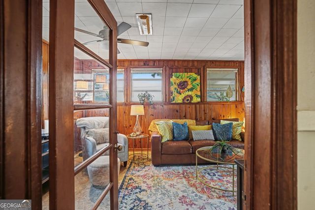 2224 E 38th Street, Savannah, GA 31404