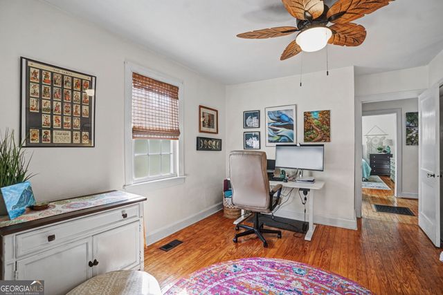 2224 E 38th Street, Savannah, GA 31404