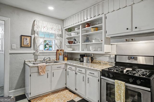 2224 E 38th Street, Savannah, GA 31404