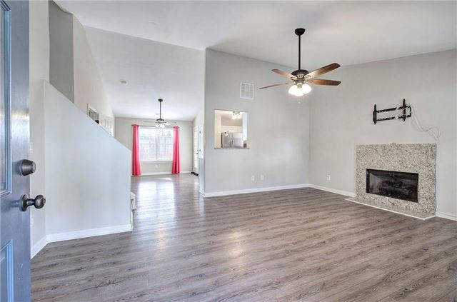21 Oak Grove Ln NW, Adairsville, GA 30103
