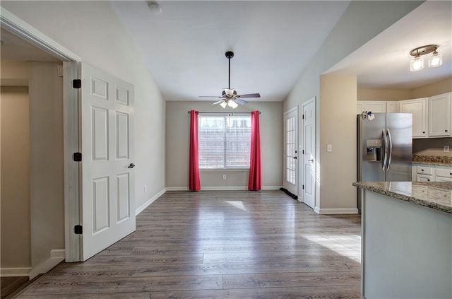 21 Oak Grove Ln NW, Adairsville, GA 30103