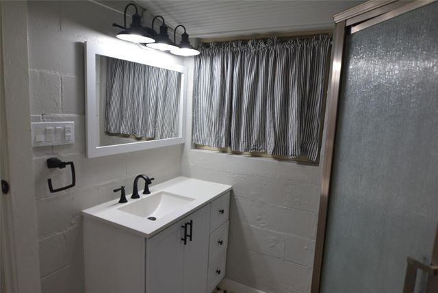 9905 Trails End RD, Leander, TX 78641