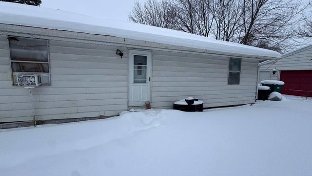 123 Laurel Street, La Porte, IN 46350