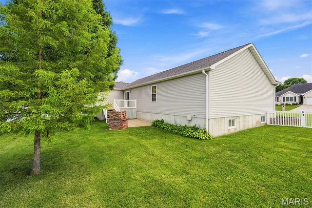 507 Cobblestone Court, Farmington, MO 63640