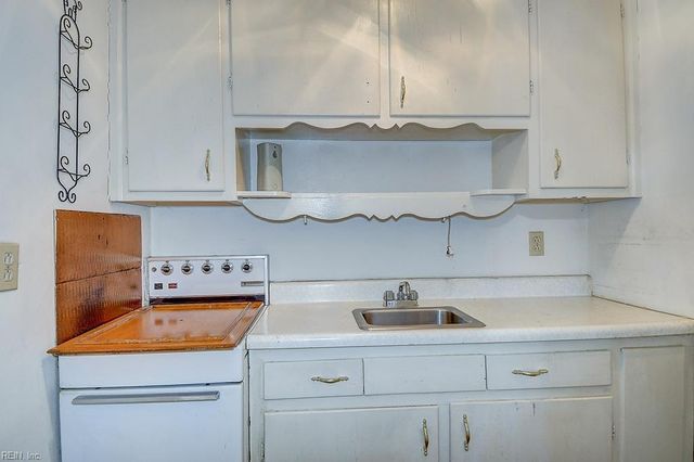 7816 Caribou AVE, Norfolk, VA 23518