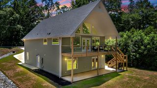425 Lakewood Drive, Townville, SC 29689