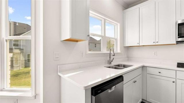 13286 Tolstoy Drive, Covington, GA 30014