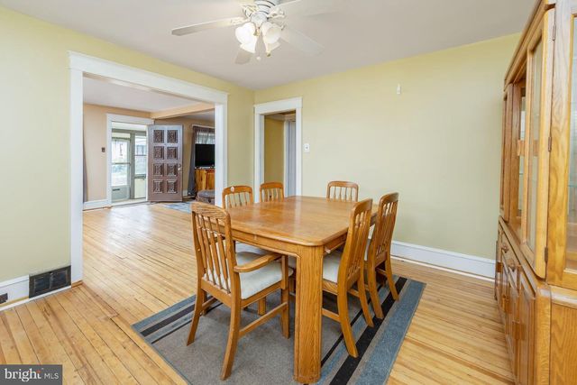 1431 LAFAYETTE AVE, West Deptford, NJ 08096