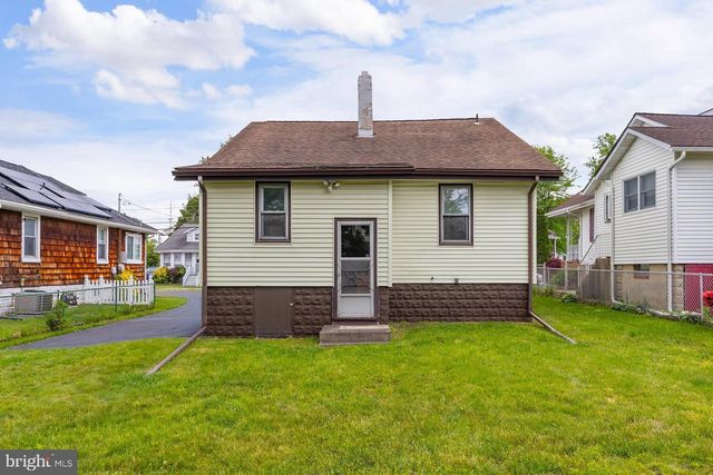 1431 LAFAYETTE AVE, West Deptford, NJ 08096