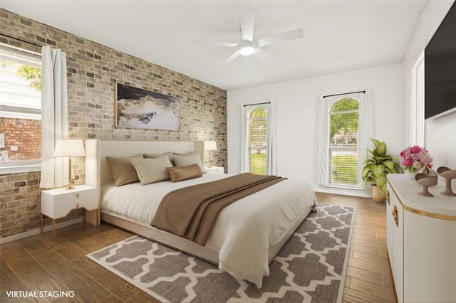 2215 W Sanford Street, Arlington, TX 76012