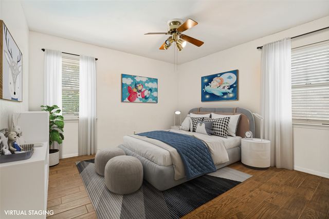2215 W Sanford Street, Arlington, TX 76012