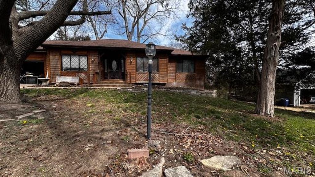 105 Willow Drive, Eureka, MO 63025