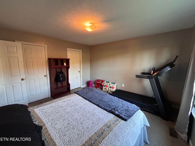 1013 Highway 61, Blaine, TN 37709