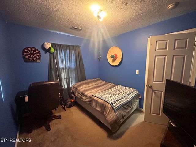 1013 Highway 61, Blaine, TN 37709