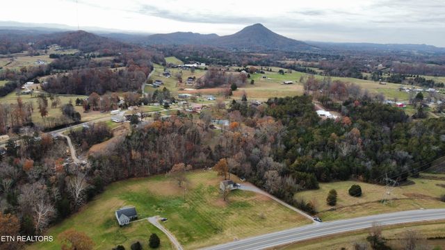 1013 Highway 61, Blaine, TN 37709