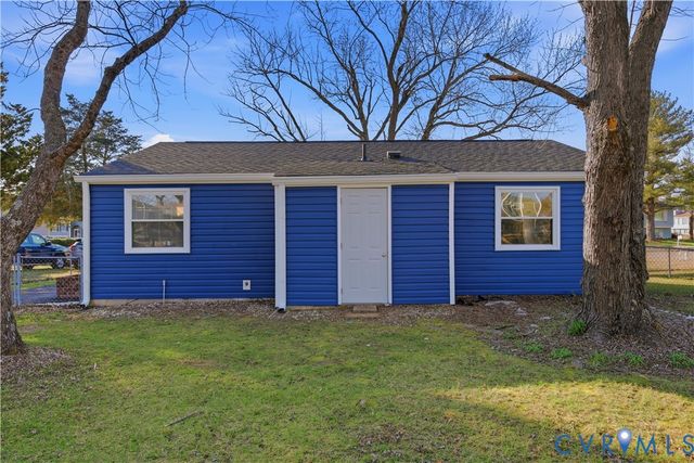 5117 Bending Branch Dr, Henrico, VA 23223