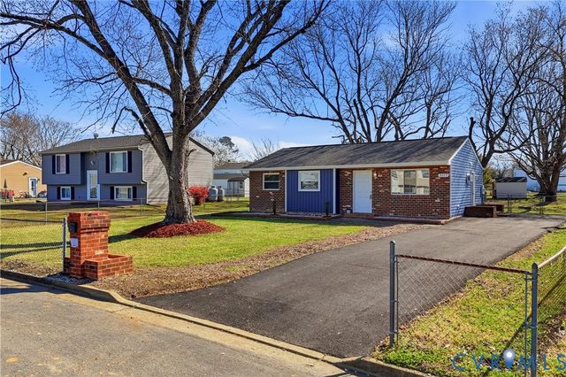 5117 Bending Branch Dr, Henrico, VA 23223