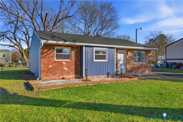 5117 Bending Branch Dr, Henrico, VA 23223