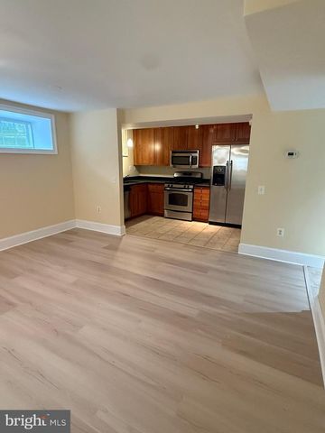 1750 16TH ST NW #1, Washington, DC 20009