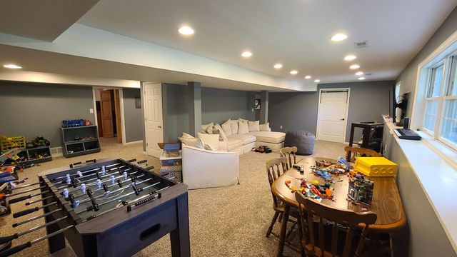 24412 S Dupage Drive, Channahon, IL 60410