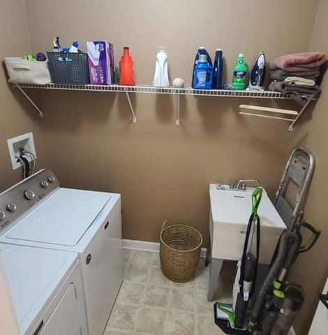 24412 S Dupage Drive, Channahon, IL 60410