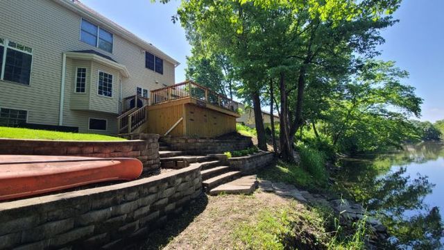 24412 S Dupage Drive, Channahon, IL 60410