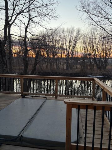 24412 S Dupage Drive, Channahon, IL 60410