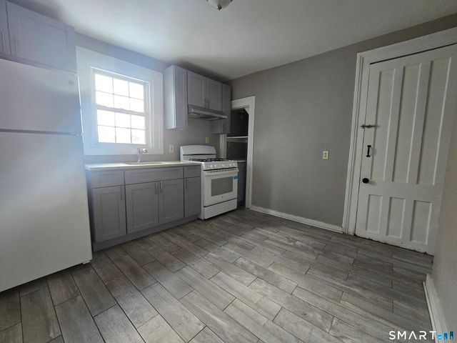 106 Hanover Street, Bridgeport, CT 06604