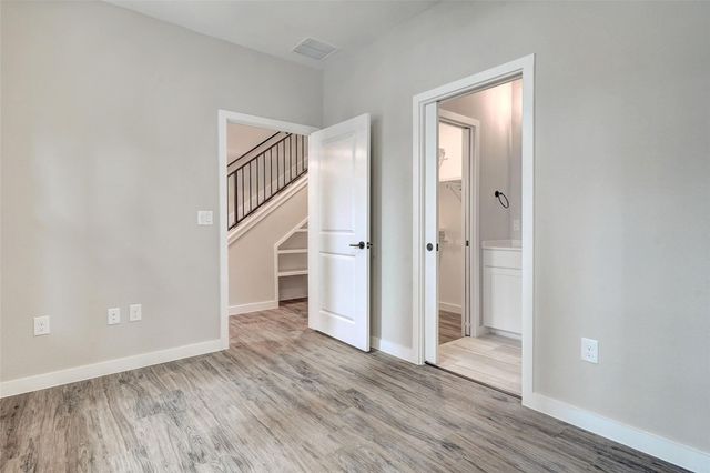 3809 Valley View RD 13, Austin, TX 78704