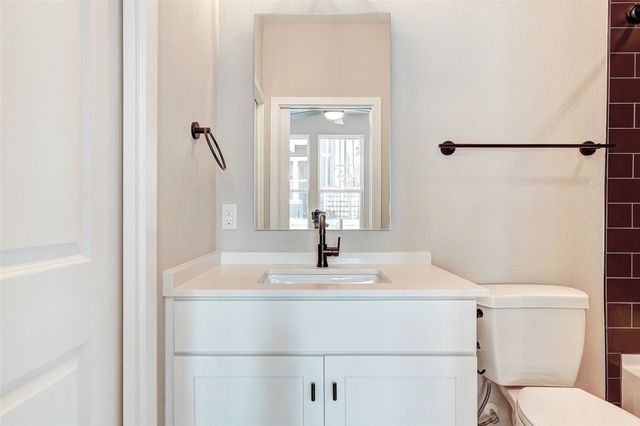 3809 Valley View RD 13, Austin, TX 78704