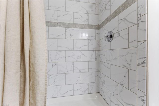 3308 Woodbaugh DR, Chesapeake, VA 23321