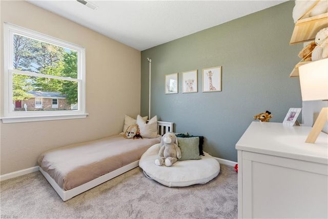 3308 Woodbaugh DR, Chesapeake, VA 23321