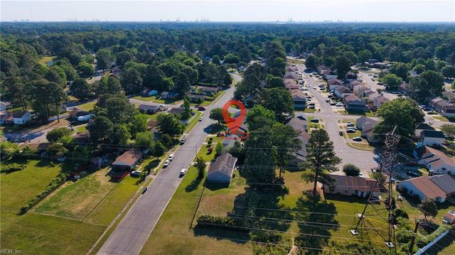 3308 Woodbaugh DR, Chesapeake, VA 23321