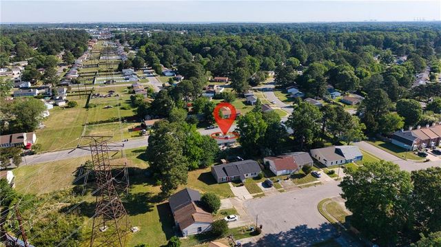 3308 Woodbaugh DR, Chesapeake, VA 23321