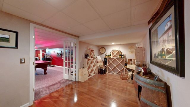 138 Amberville Rd, North Andover, MA 01845