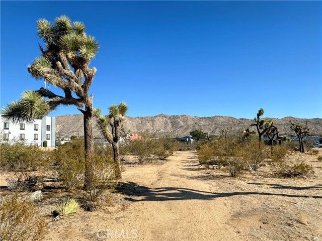 56569 29 Palms Highway, Yucca Valley, CA 92284