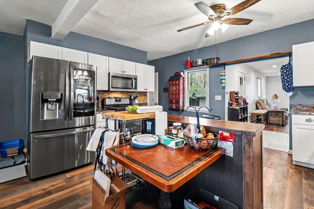 811 N Washington Avenue, Ludington, MI 49431
