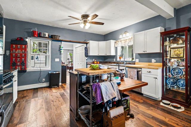 811 N Washington Avenue, Ludington, MI 49431