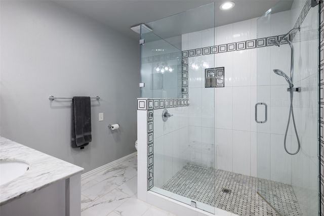 1439 Mapleton Drive, Dallas, TX 75228