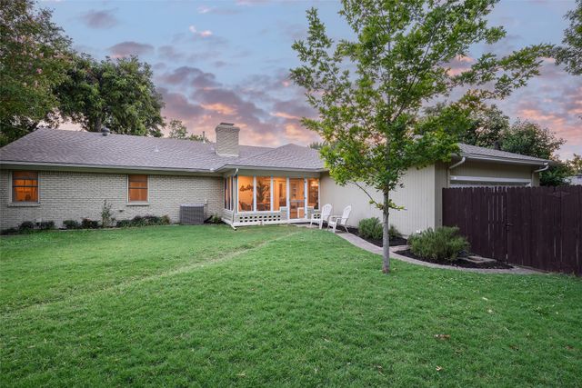 1439 Mapleton Drive, Dallas, TX 75228