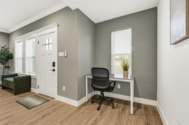 3510 Rebecca Street, Houston, TX 77021