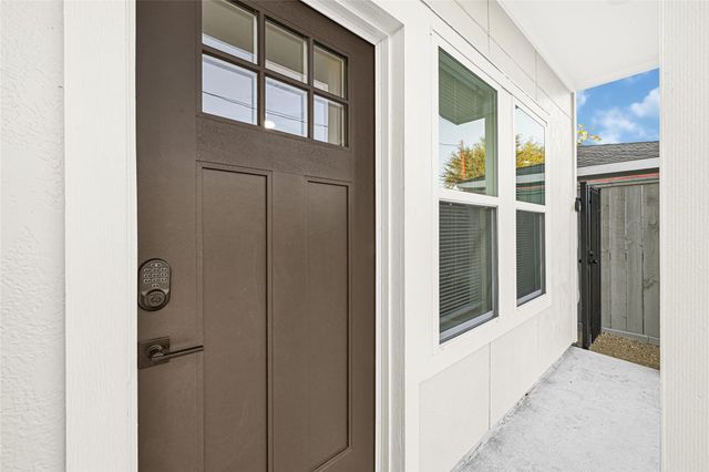 3510 Rebecca Street, Houston, TX 77021